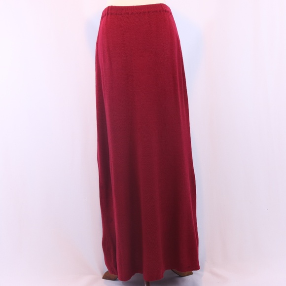 Studio Ease Dresses & Skirts - Studio Ease Skirt Studio Ease Dresses & Skirts - Studio Ease Skirt